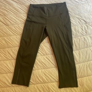 Lululemon🍋 fast and free crop